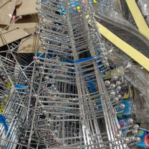 3 unidades perchero plateado